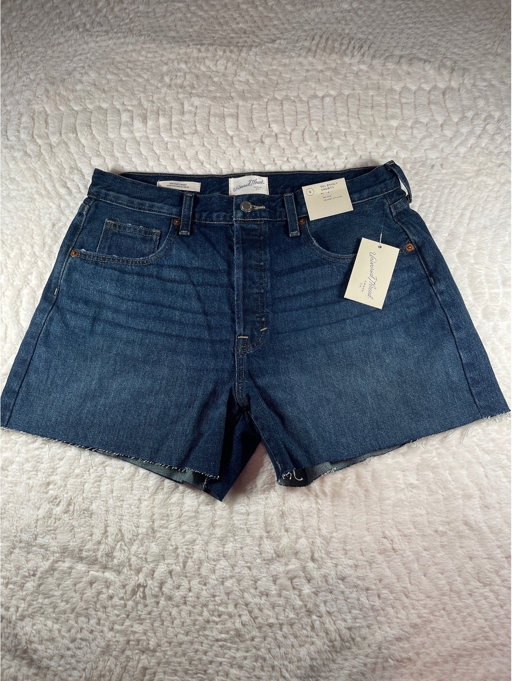 Universal Thread 90s Baggy Denim Shorts Size 8 Mid Rise Relaxed Fit